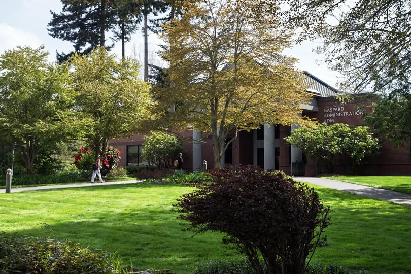 Pierce College Lockdown Lifted After Police Investigation Near Campus in Puyallup